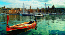 Boot in einem Hafen auf Malta